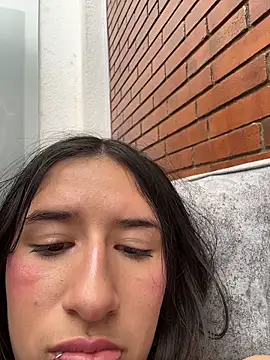 LilyRossi_ élő chatszobája