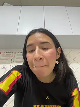 LilyRossi_'s Live Chat Room