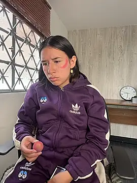 Sala de chat ao vivo de LilyRossi_