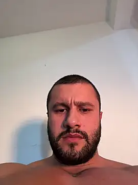 Živá chatovací místnost Romaninho