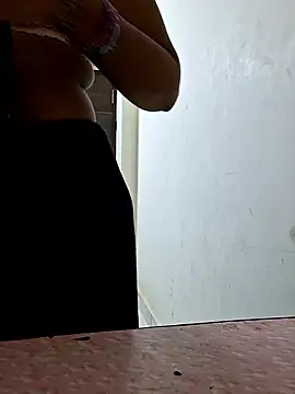 SubhadraTelugu – Naživo XXX chat
