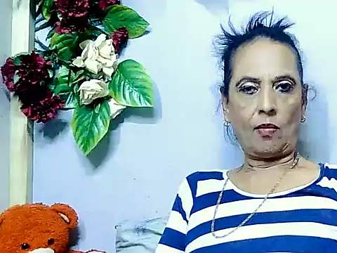 Hot_queen58 Live Chatraum