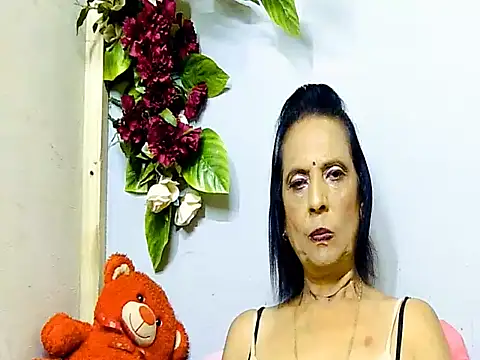 Sala de chat en directo de Hot_queen58