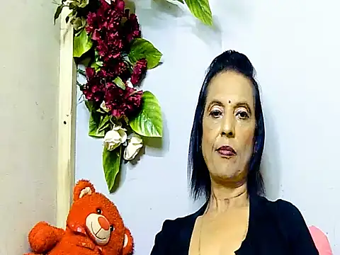 Hot_queen58n Live chat-huone