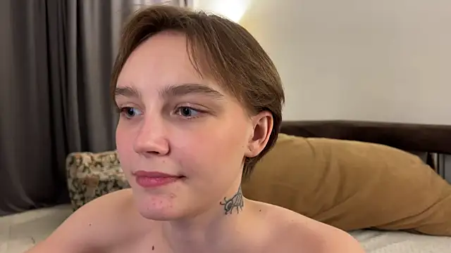 Sala de chat ao vivo de Lolatatee