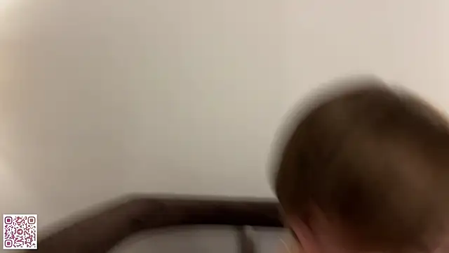 חדר צ'אט בשידור חי של Lolatatee