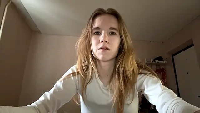 LeomaJee Adlı Modelin Canlı Sohbet Odası