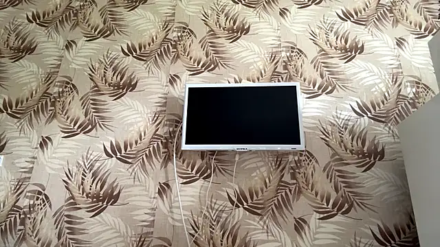 LeomaJee Adlı Modelin Canlı Sohbet Odası