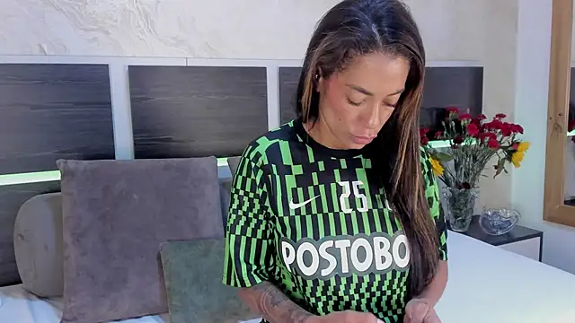 Pokój czatu na żywo – Natalia_Cruzz