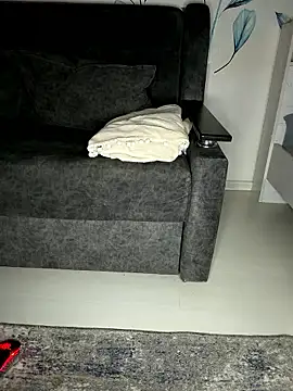 Jesse_y – Naživo chatovacia miestnosť