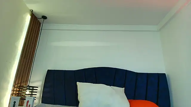 AmbarLee_ Live Chatraum