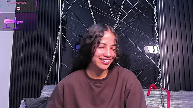 Megan_Duskk Ruang Obrolan Langsung
