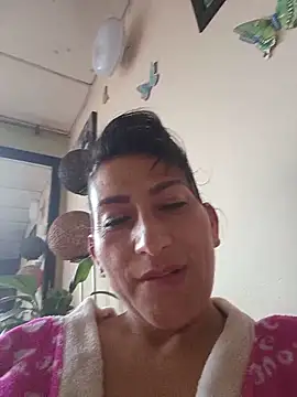 Lucia_Rios Live Chatraum