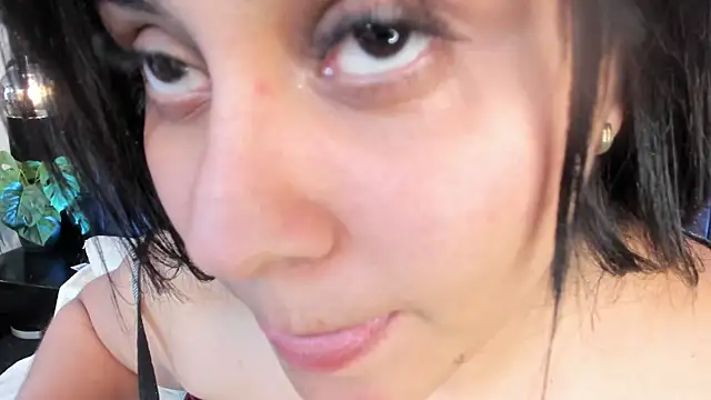 alejandra__garcia – live chatrum