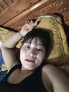 Živá chatovací místnost Lilinn_