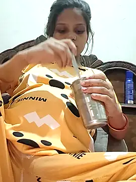 sexyyjasmine élő chatszobája