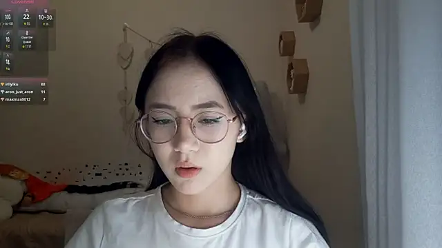 SolvedGlobe Live Chatraum