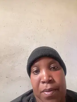 חדר צ'אט בשידור חי של friendlybitch22