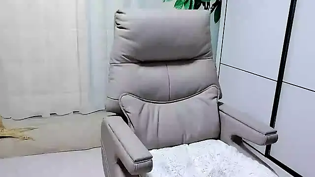 Bilik Sembang Langsung Naomi_NN