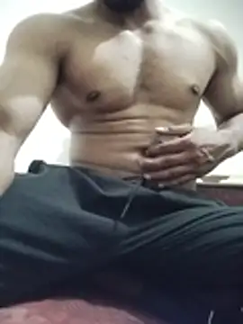 הופעת סקס קאם בשידור חי של Rocky_boy4