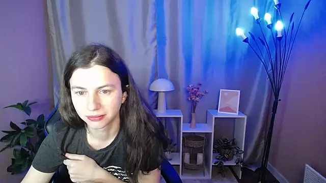 חדר צ'אט בשידור חי של MistyBree