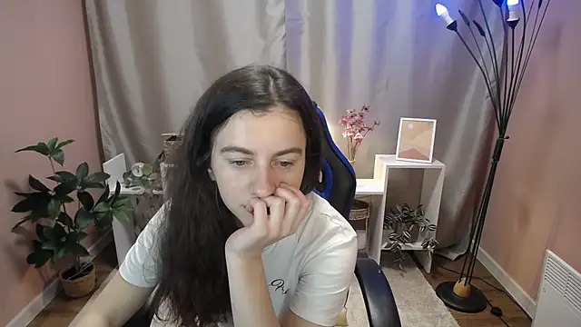 MistyBreen Live chat-huone