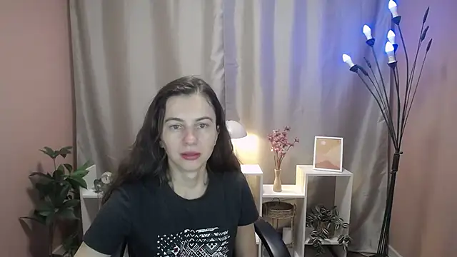 MistyBree Cameră chat live