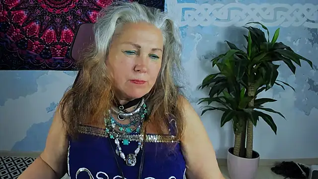 LilaMaharani Adlı Modelin Canlı Sohbet Odası
