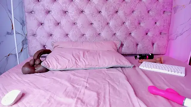 Živá chatovací místnost AbrilQuintana_