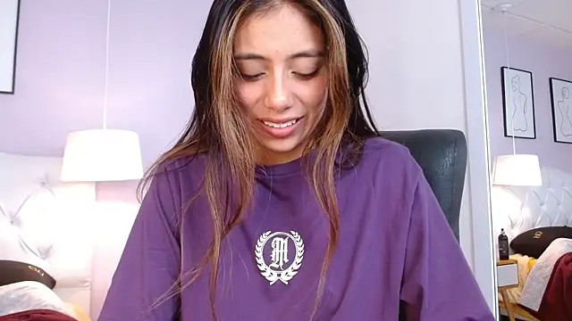 Živá chatovací místnost Cataleyaa23