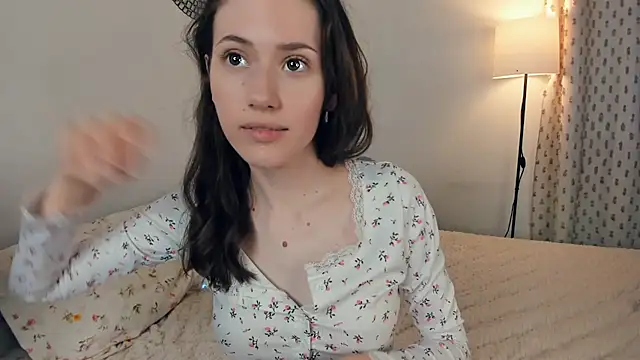 OdiIiaChavarria Live Chatraum