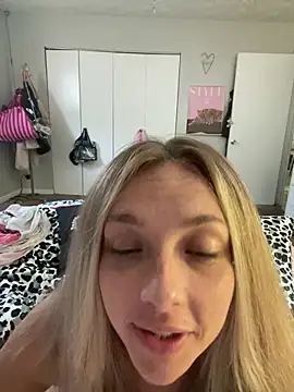 Živá chatovací místnost imkhloe