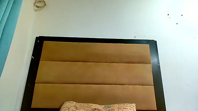 חדר צ'אט בשידור חי של SpicyKittyxxx