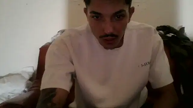 Sala de chat ao vivo de danbig01