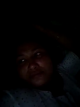 Rashi_bhabi Cameră chat live