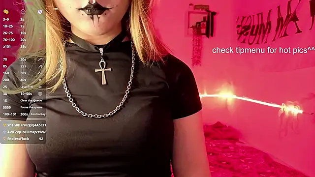 CucKuhta – Naživo kamerová sex šou 