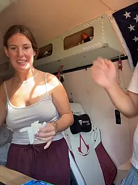 Živá chatovací místnost LillyFlowerson