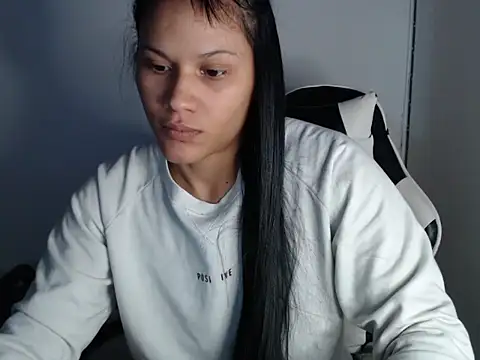 KathLovee's Live Chat Room