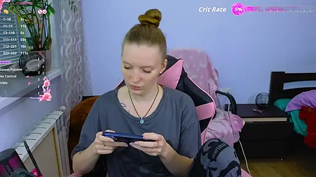 Mary_Blu Adlı Modelin Canlı Sohbet Odası