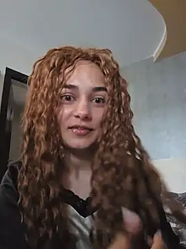 KatarinaHeaven Adlı Modelin Canlı Sohbet Odası