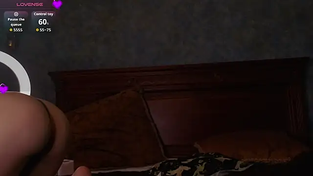 LeahAllsop élő chatszobája