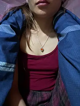 Mimi_pussy's Live Chat Room