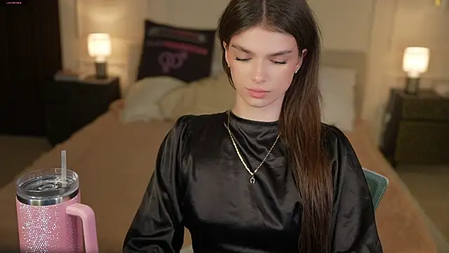 Emi_murr Cameră chat live