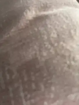 חדר צ'אט בשידור חי של Im_Luuu