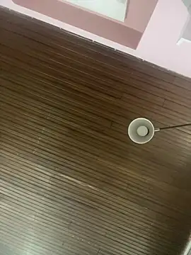 חדר צ'אט בשידור חי של Im_Luuu