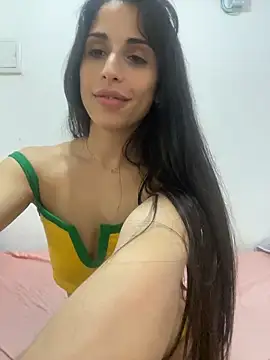 sweetwanda Adlı Modelin Canlı Sohbet Odası