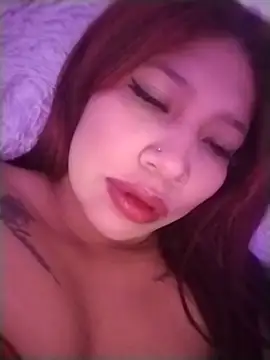 Cherry_Charlottee чат на живо