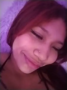 Chat ao vivo de Cherry_Charlottee