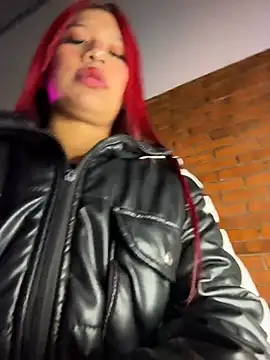 Cherry_Charlottee's Live Chat Room