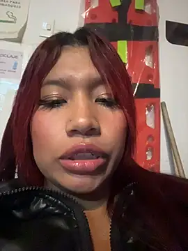 Cherry_Charlottee live-chat rom